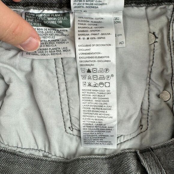 Levis 501XX Jeans Mens 32x26 Faded Black 5 Pocket Button Fly Distressed Frayed - Picture 11 of 16